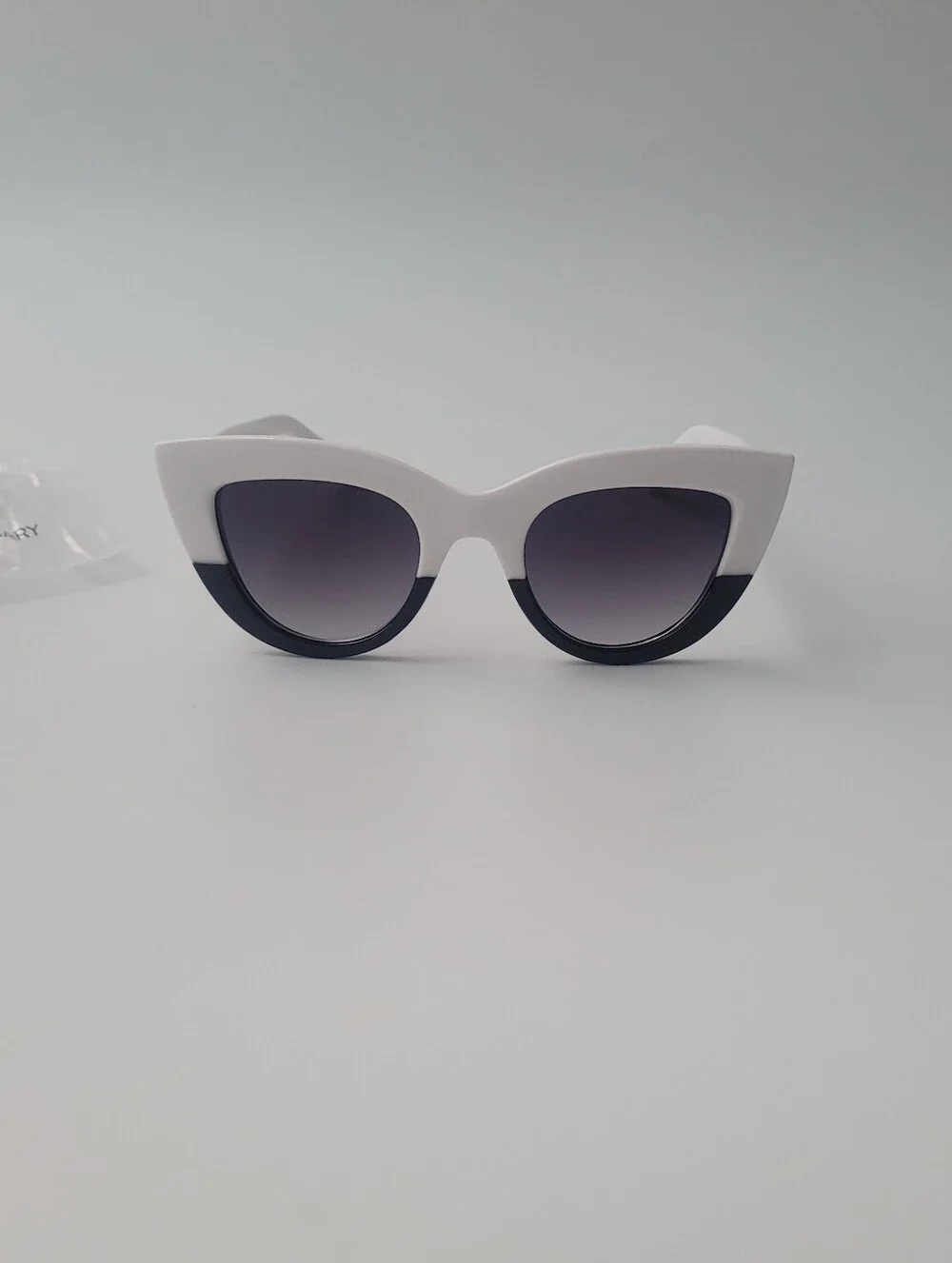 SOJOS Retro Small Vintage Cat Eye Sunglasses for Women Cute Fashion UV400 SJ2939
